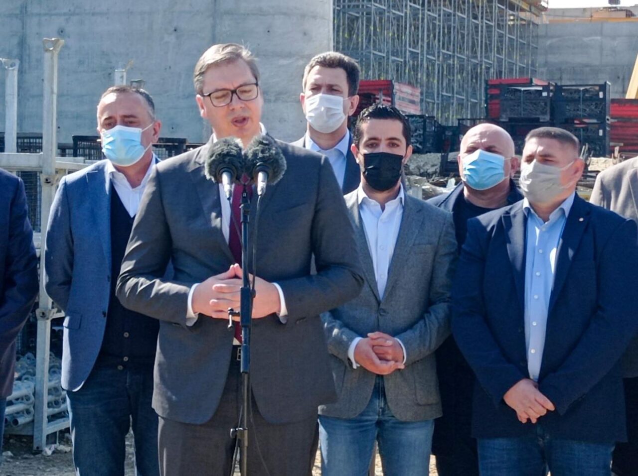 Predsednik-Vucic-most-na-Savi1-1280x956.jpeg